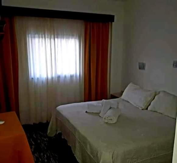 Hotel Roble Termas de Río Hondo Eksteriør bilde